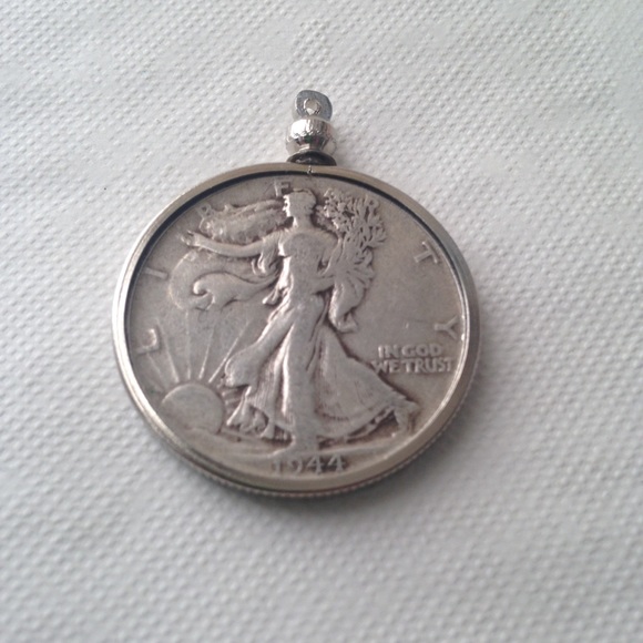 1944 Silver Half Dollar Coin, 18in 925 Chain - Picture 6 of 8